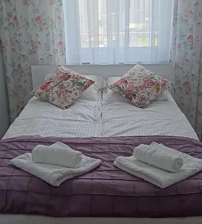 Apartamento Cztery Pory Roku & Porta Mare Kołobrzeg Exterior foto